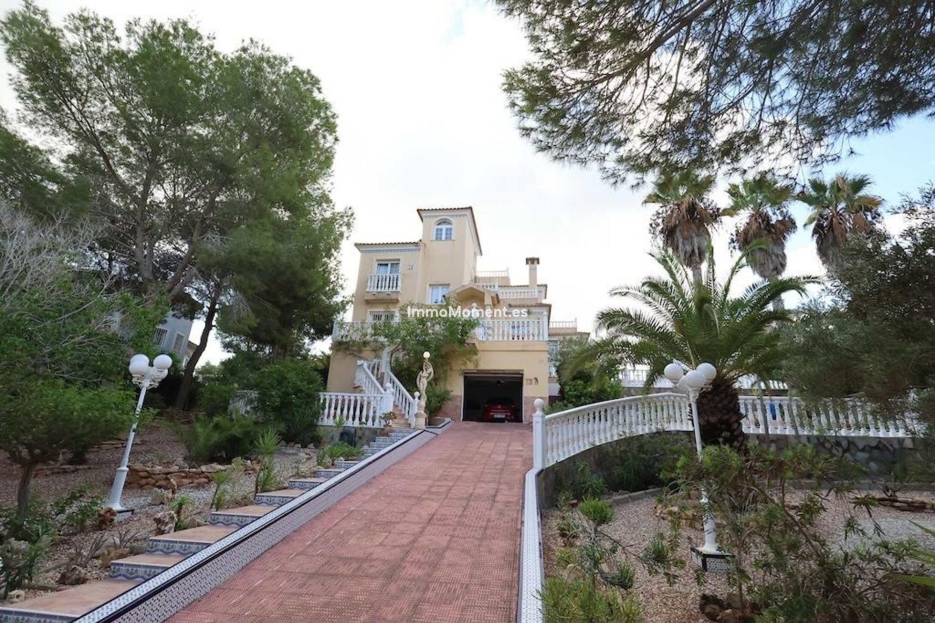 Resale - Detached villa - Orihuela Costa