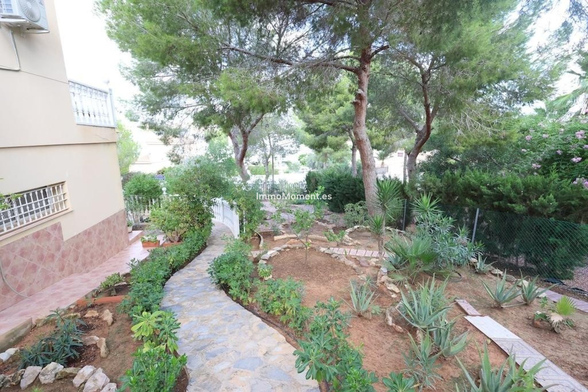 Resale - Detached villa - Orihuela Costa