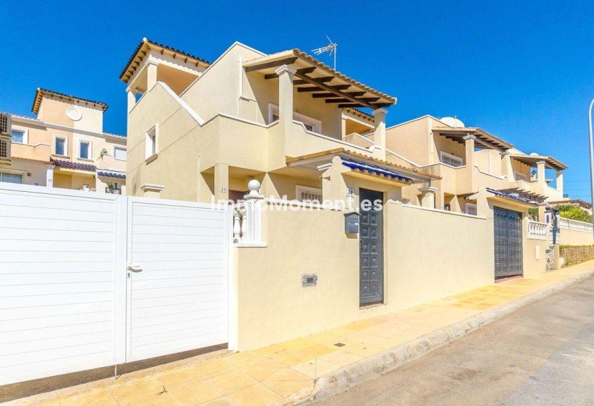 Resale - Detached villa - Orihuela Costa