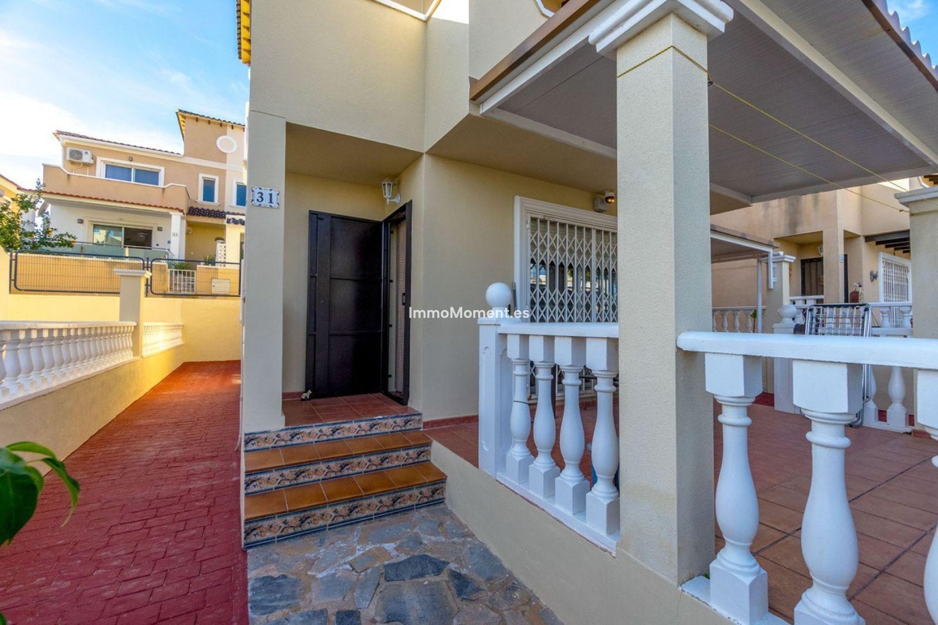 Resale - Detached villa - Orihuela Costa