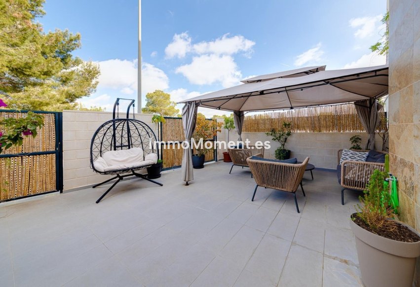 Resale - Detached villa - Orihuela Costa