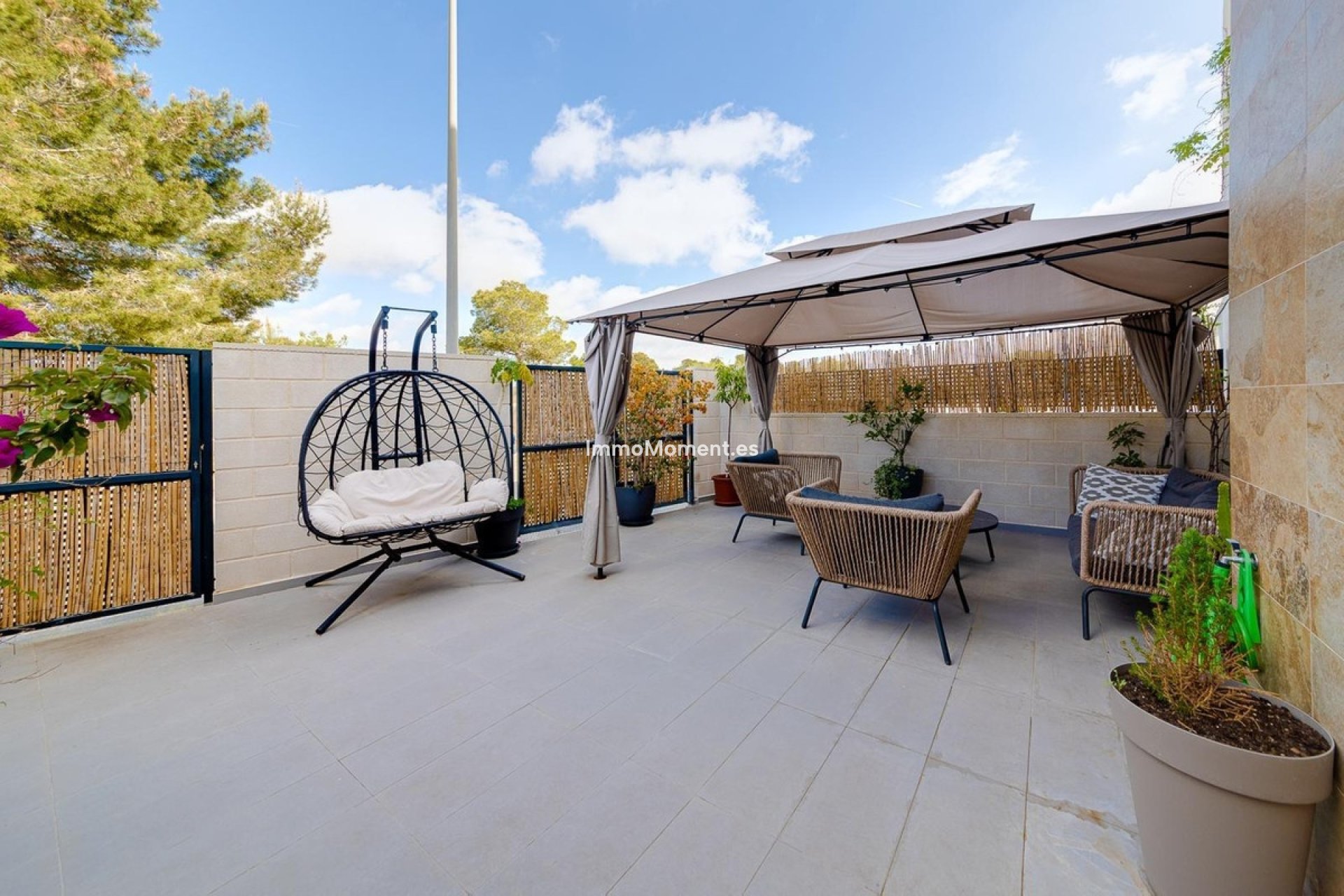Resale - Detached villa - Orihuela Costa
