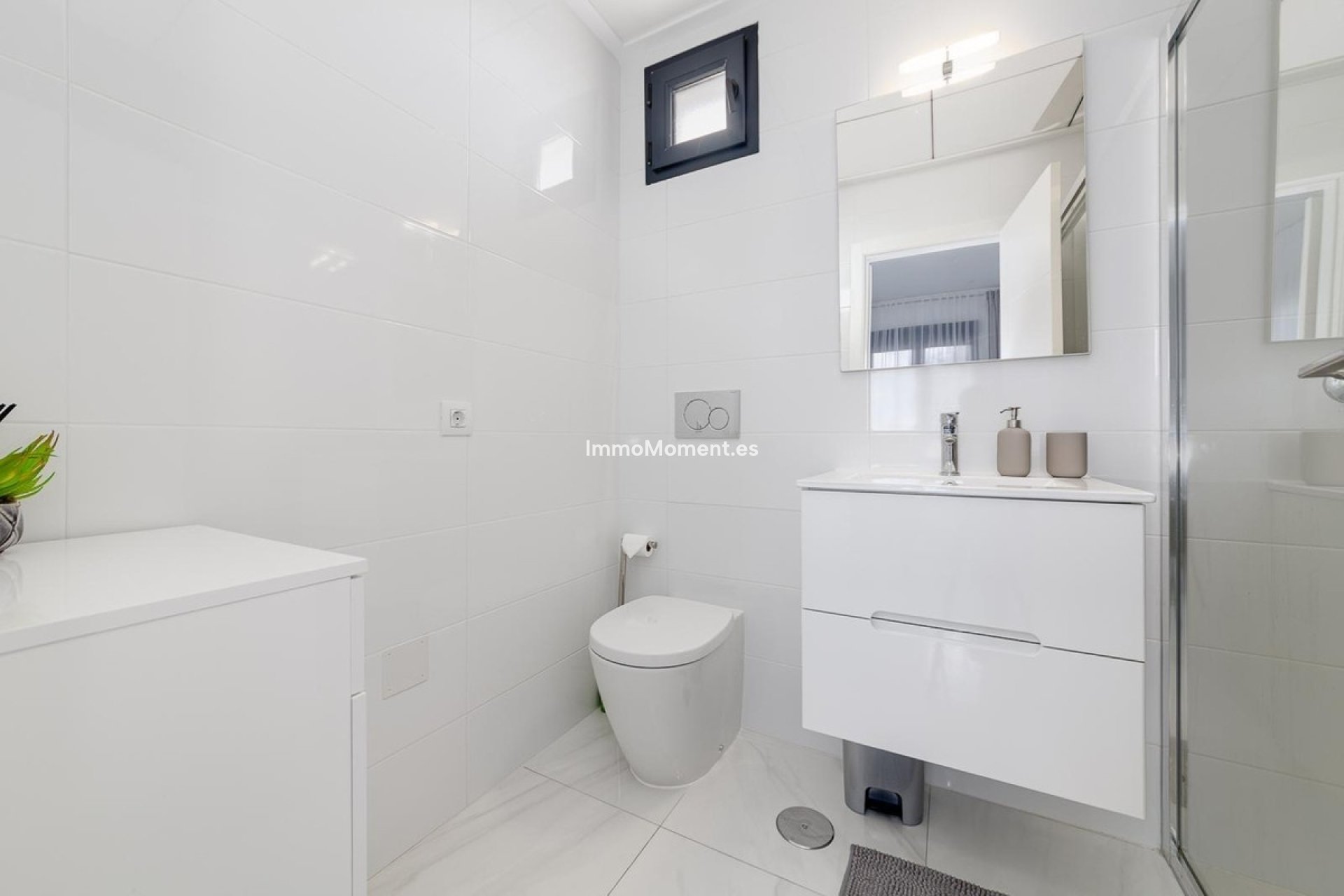 Resale - Detached villa - Orihuela Costa