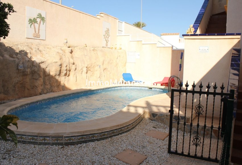 Resale - Detached villa - Orihuela - La Zenia