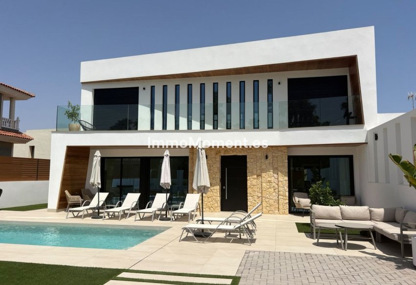 Resale - Detached villa - Orihuela - Los Altos