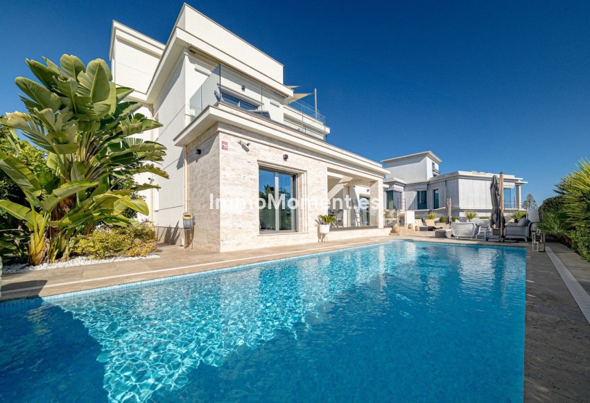 Resale - Detached villa - Orihuela - Orihuela Costa