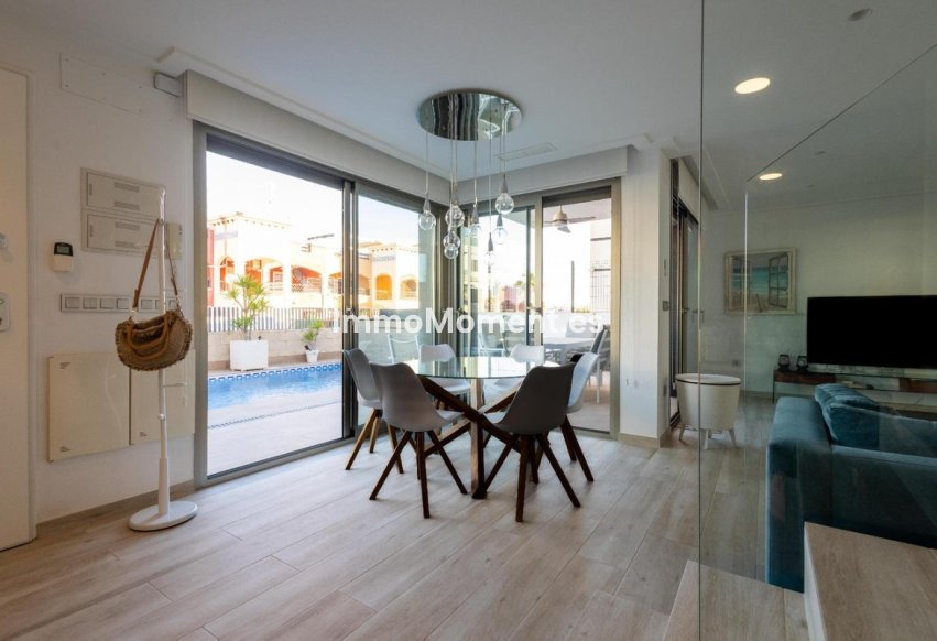 Resale - Detached villa - Orihuela - Orihuela Costa