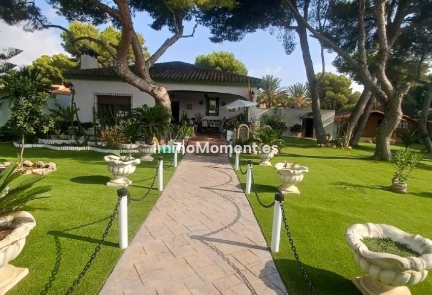 Resale - Detached villa - Orihuela - Orihuela Costa