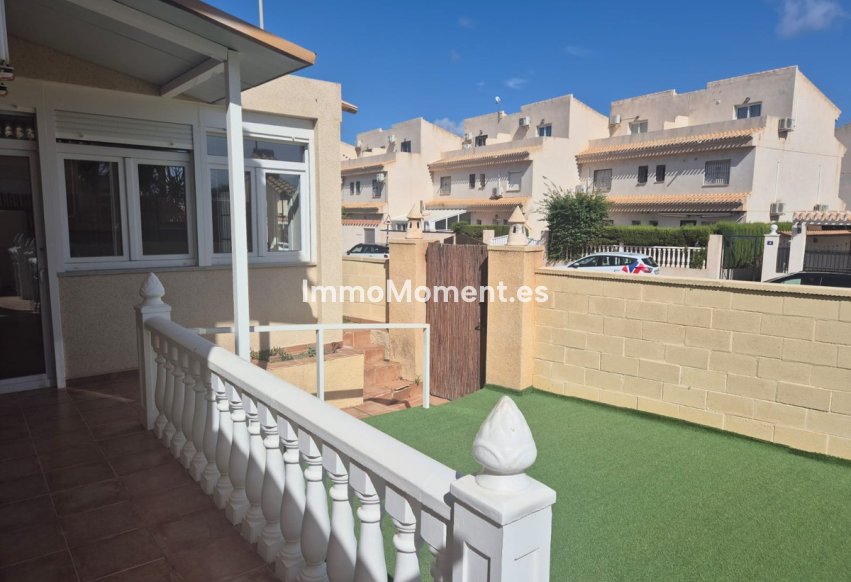 Resale - Detached villa - Orihuela - Playa Flamenca