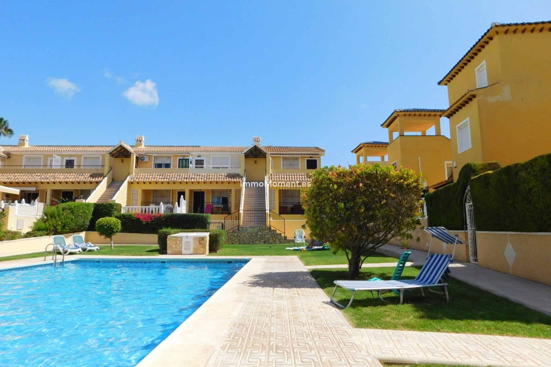 Resale - Detached villa - Orihuela - Villamartin
