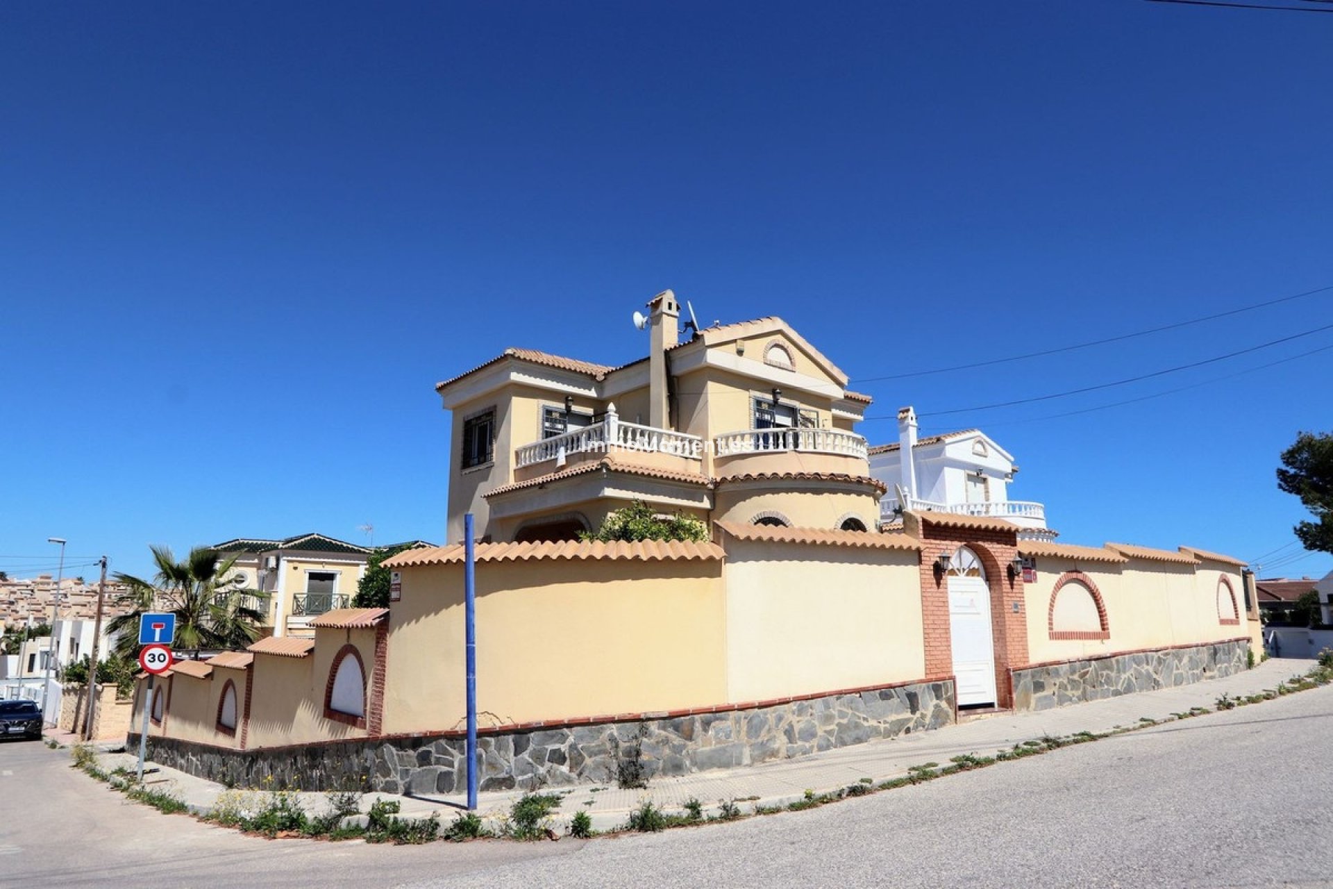 Resale - Detached villa - Orihuela - Villamartin
