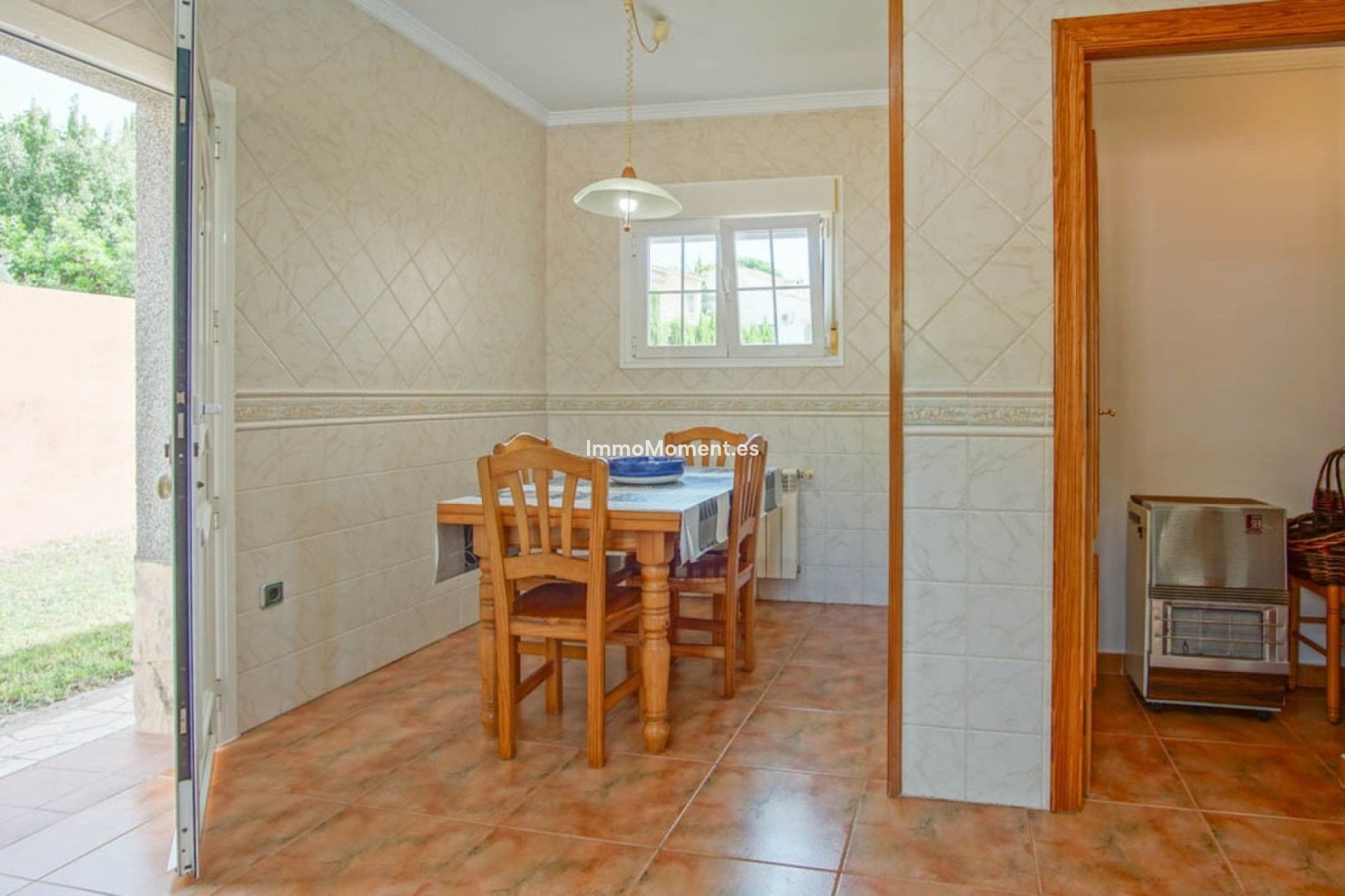 Resale - Detached villa - Pinoso - Los Pinos