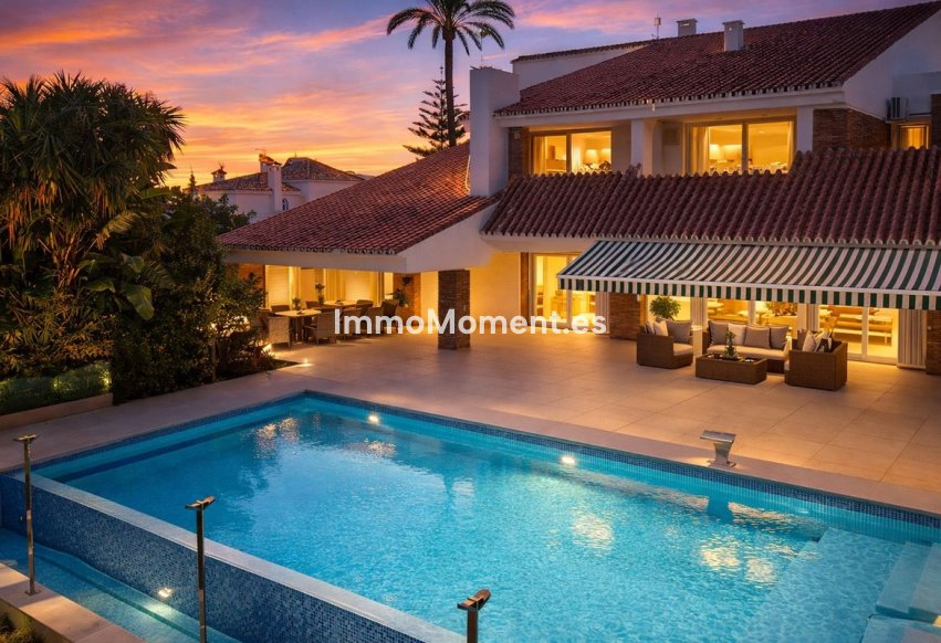 Resale - Detached villa - Puerto Banús