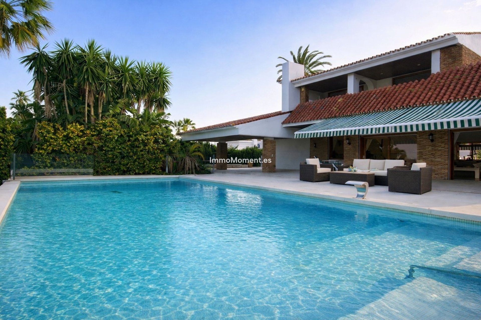 Resale - Detached villa - Puerto Banús