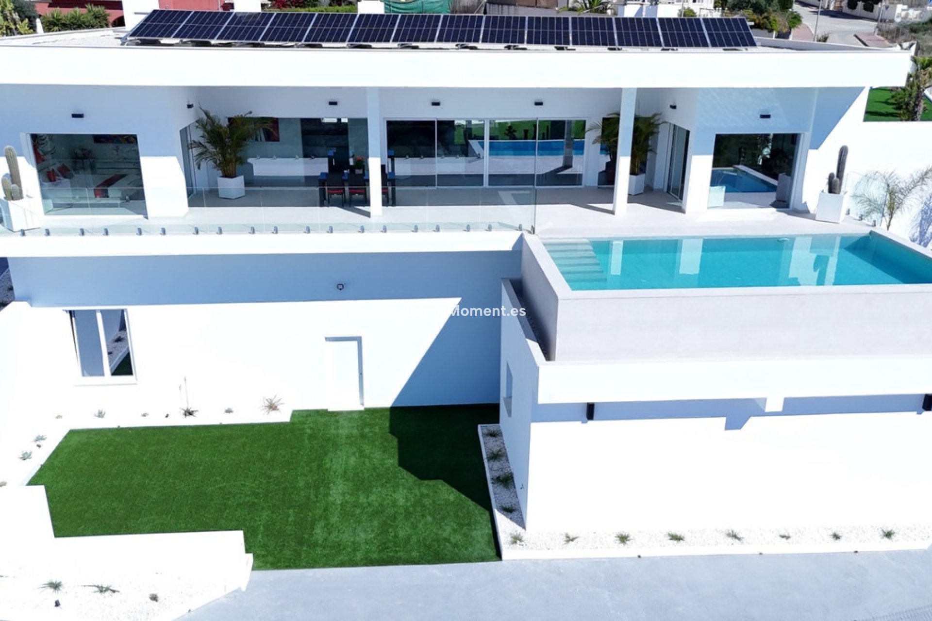 Resale - Detached villa - San Fulgencio - La Marina