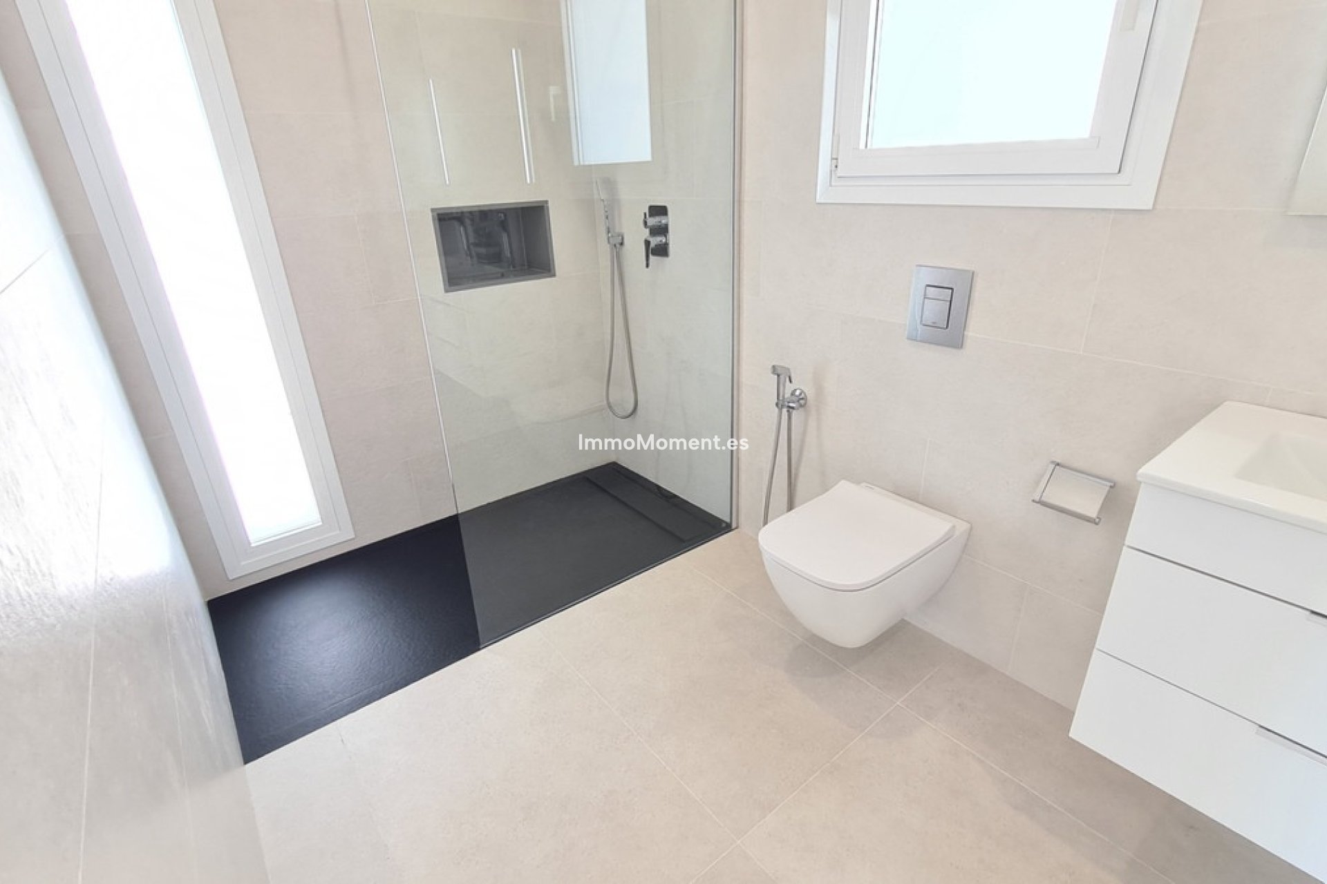 Resale - Detached villa - San Fulgencio - La Marina