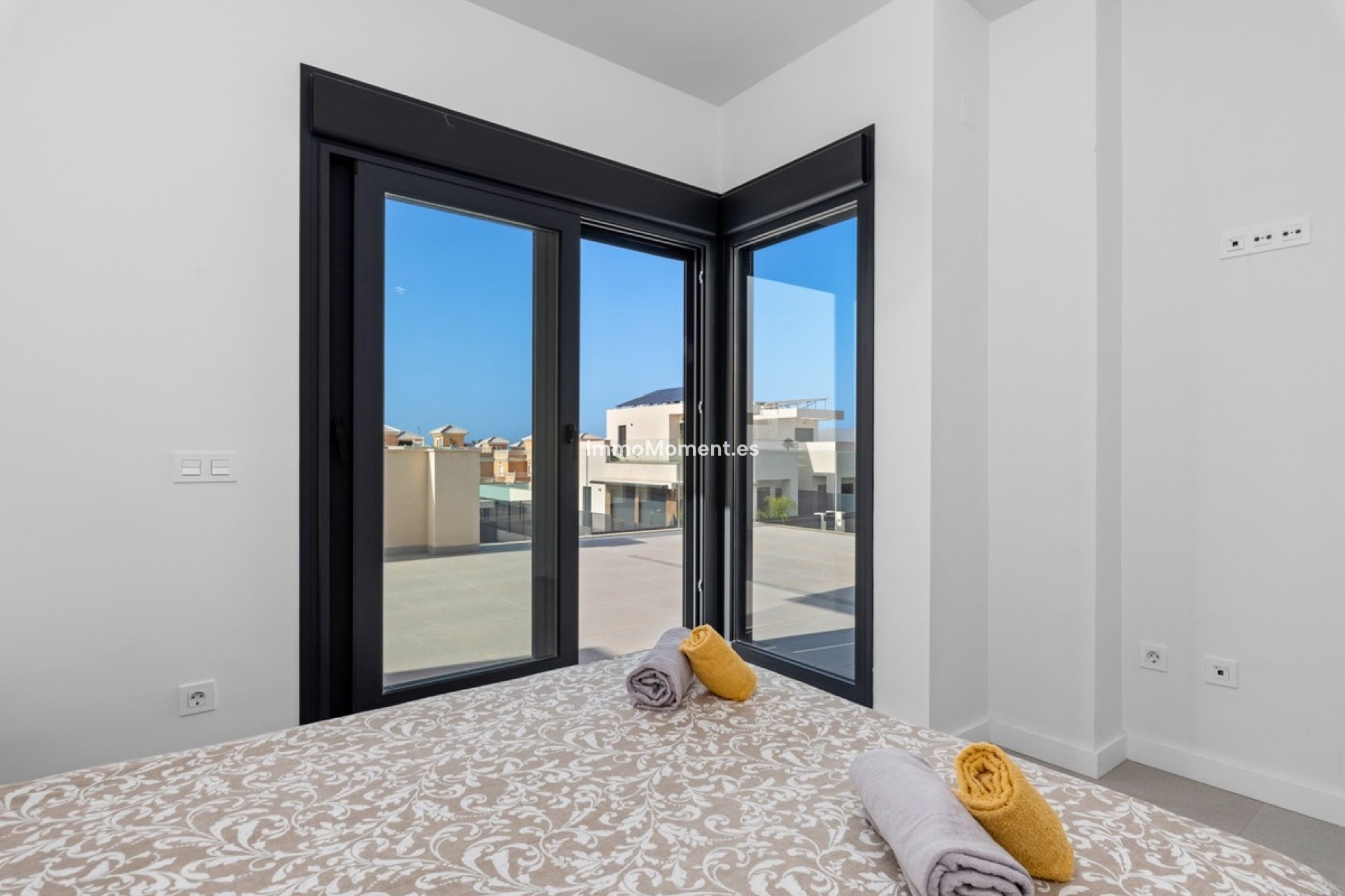Resale - Detached villa - San Fulgencio - La Marina