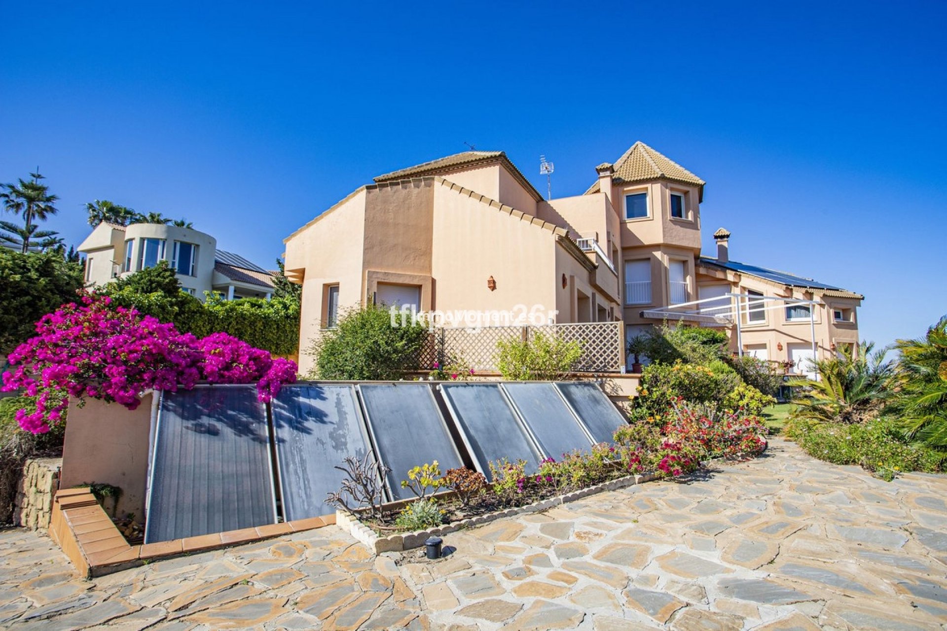 Resale - Detached villa - Sotogrande - La Alcaidesa