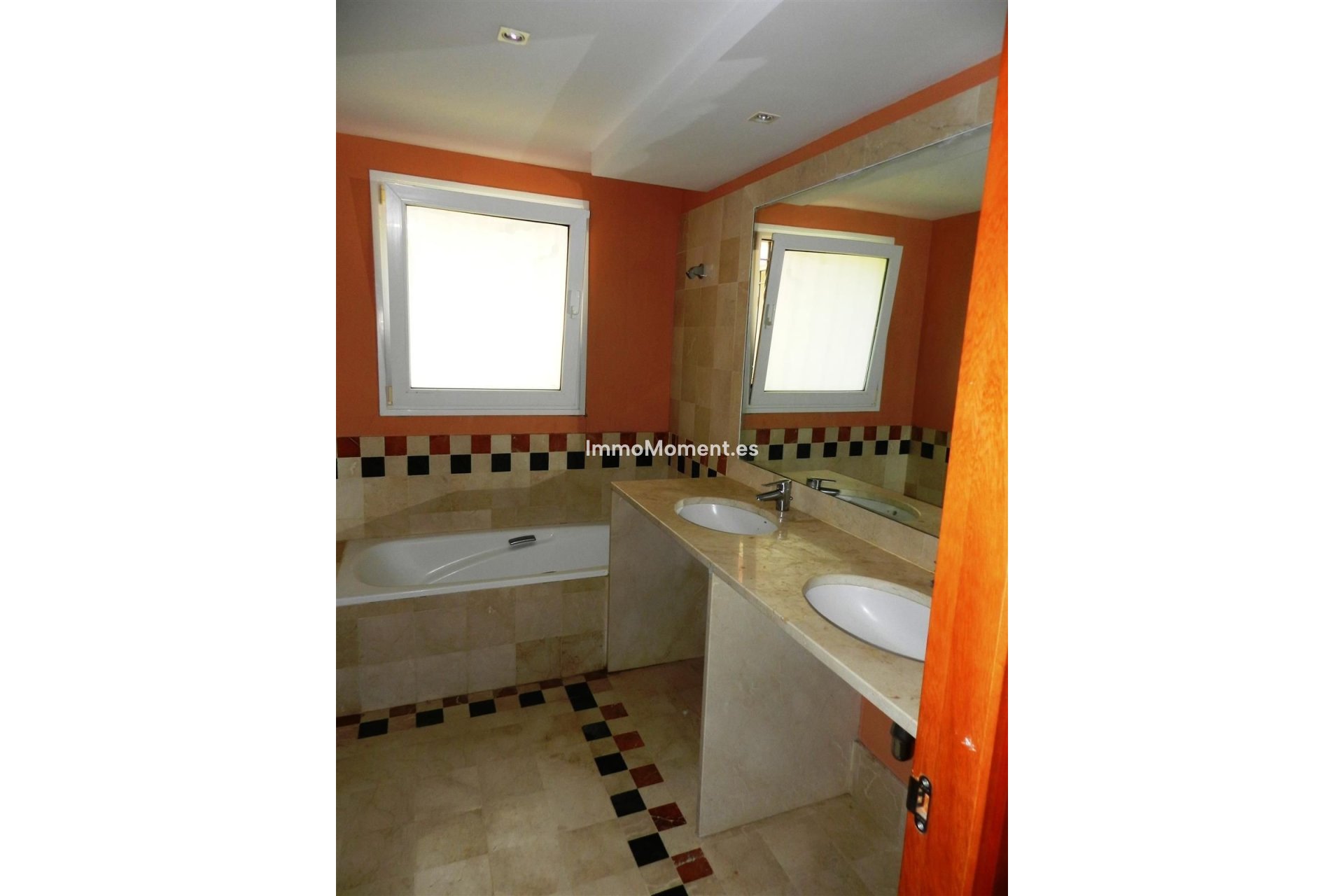 Resale - Detached villa - Sotogrande - Sotogrande Alto