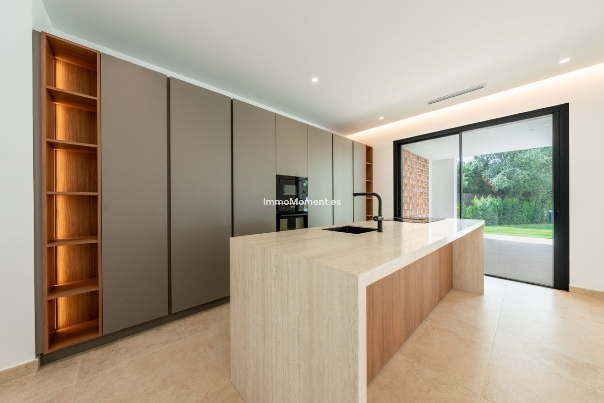 Resale - Detached villa - Sotogrande - Sotogrande Costa