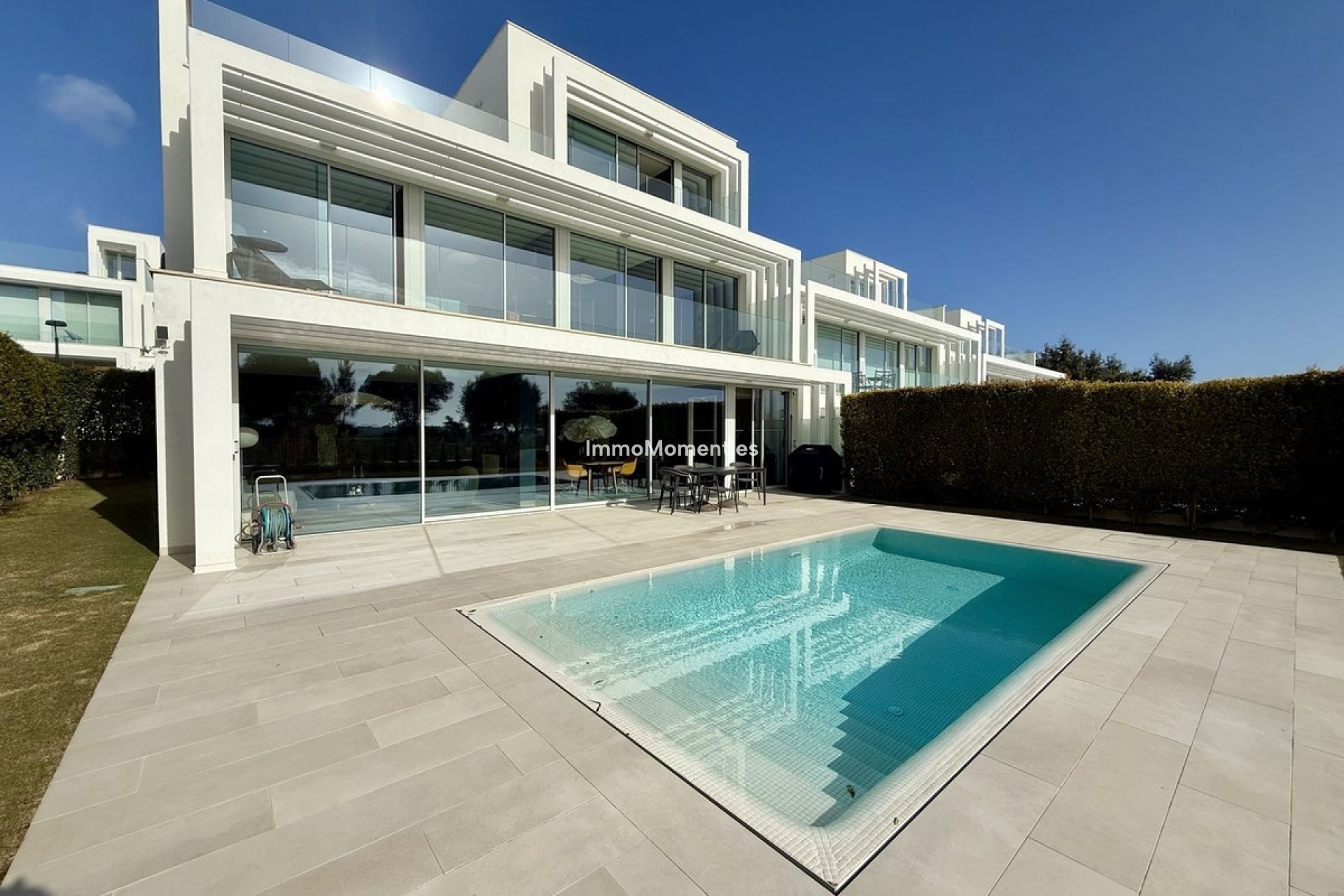 Resale - Detached villa - Sotogrande