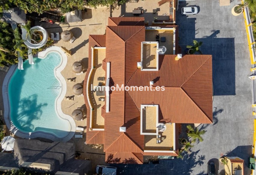 Resale - Detached villa - Sotogrande