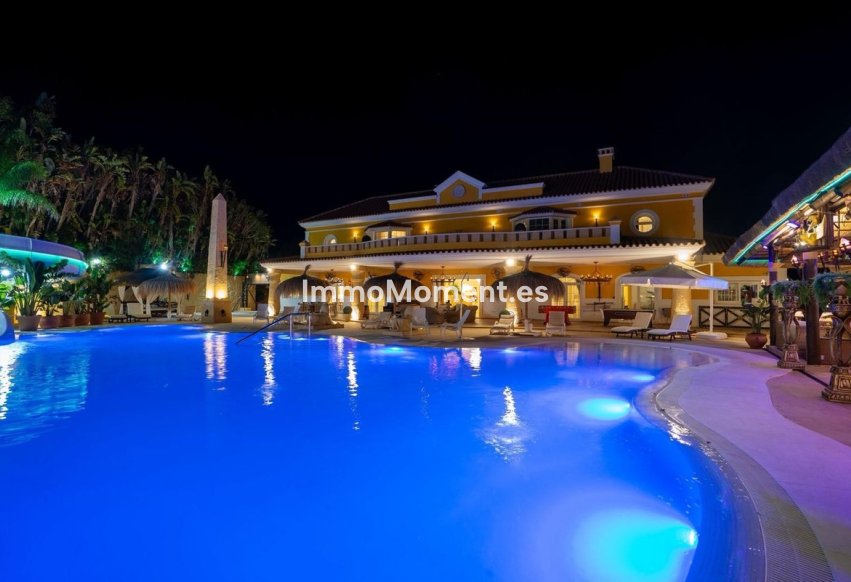 Resale - Detached villa - Sotogrande