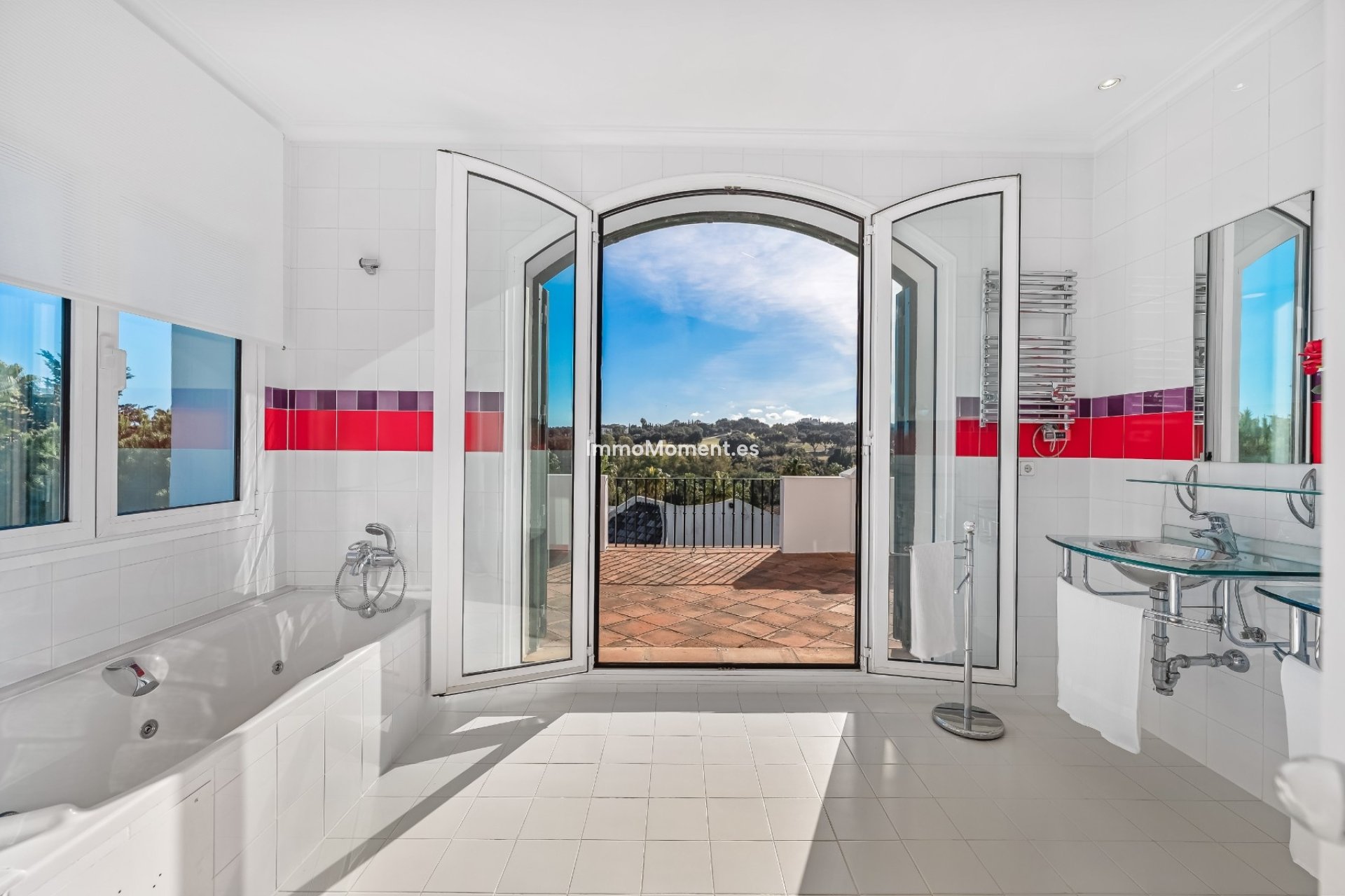 Resale - Detached villa - Sotogrande
