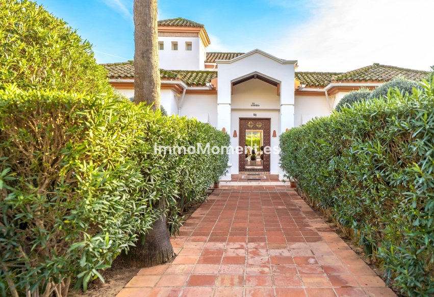 Resale - Detached villa - Sotogrande