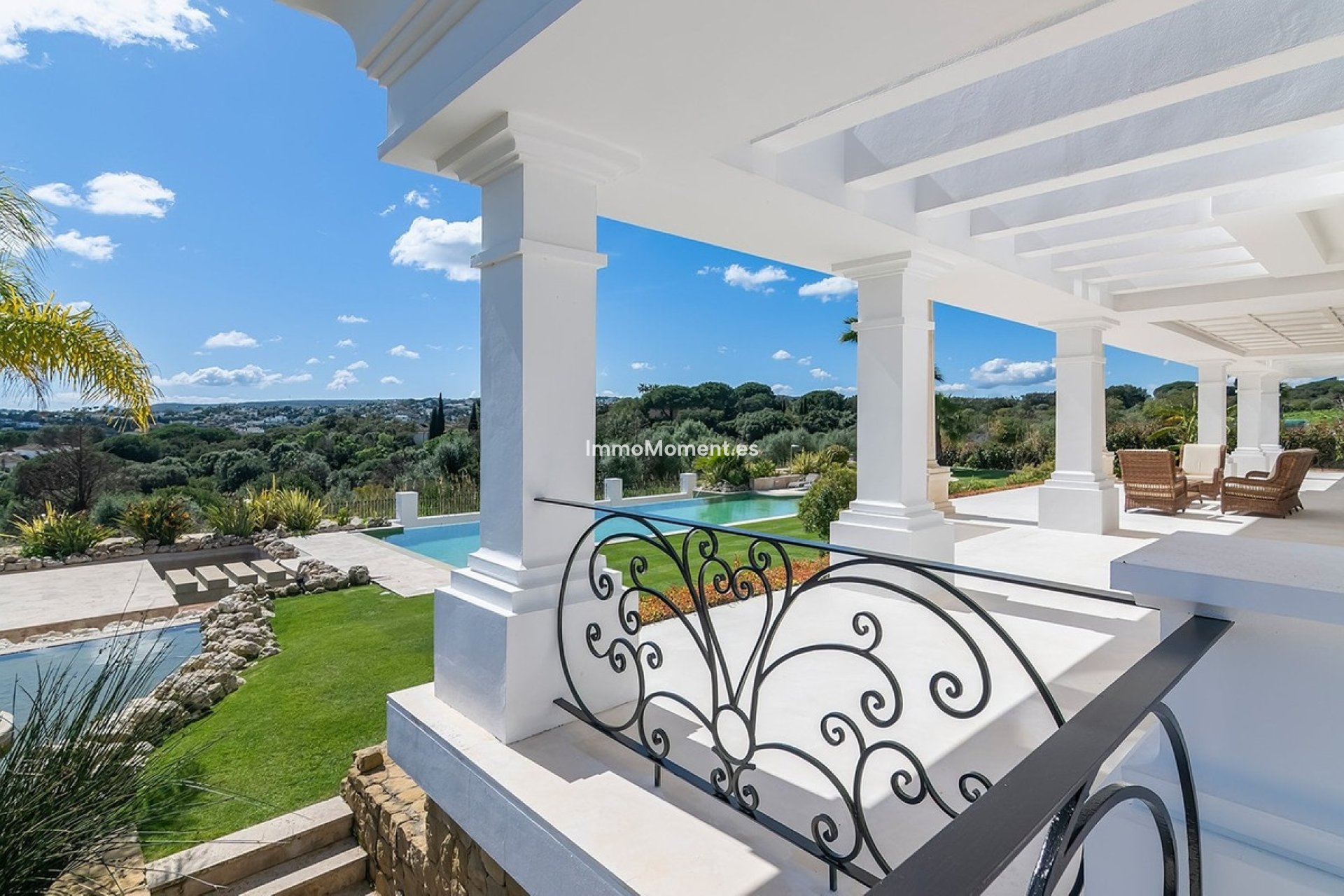 Resale - Detached villa - Sotogrande