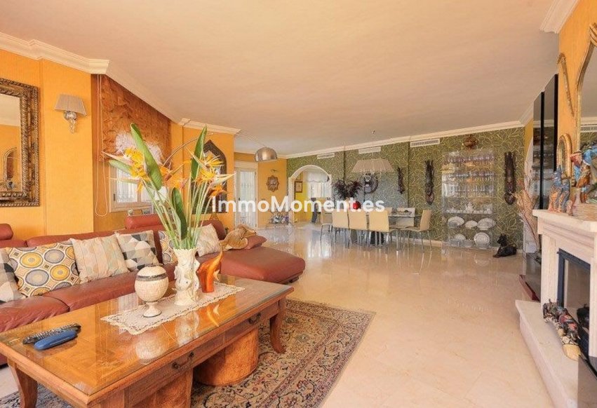 Resale - Detached villa - Torremolinos - Playamar