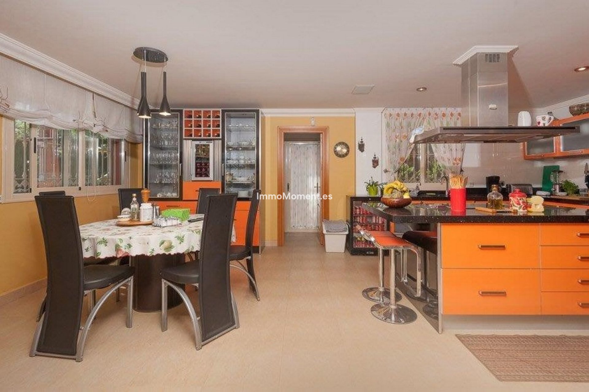 Resale - Detached villa - Torremolinos - Playamar