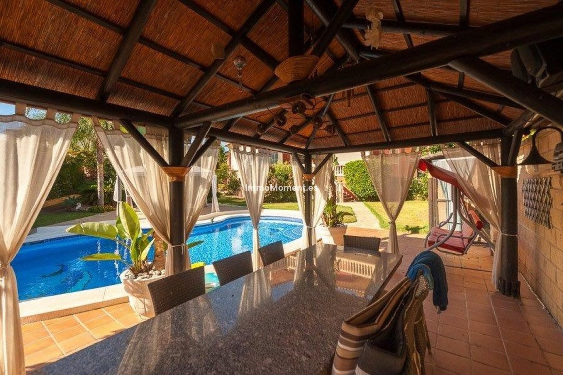Resale - Detached villa - Torremolinos - Playamar