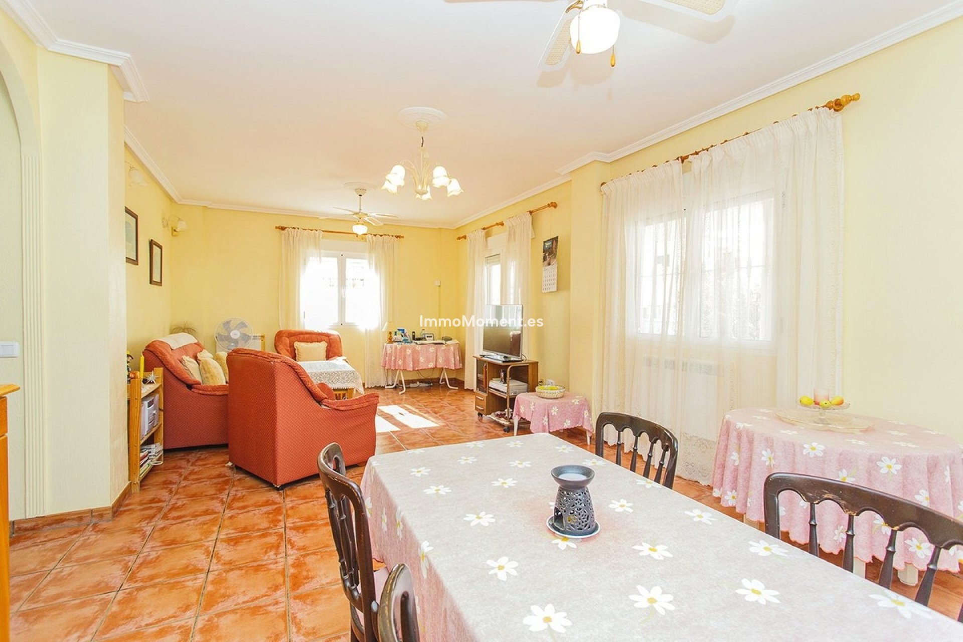 Resale - Detached villa - Torrevieja - Aguas Nuevas