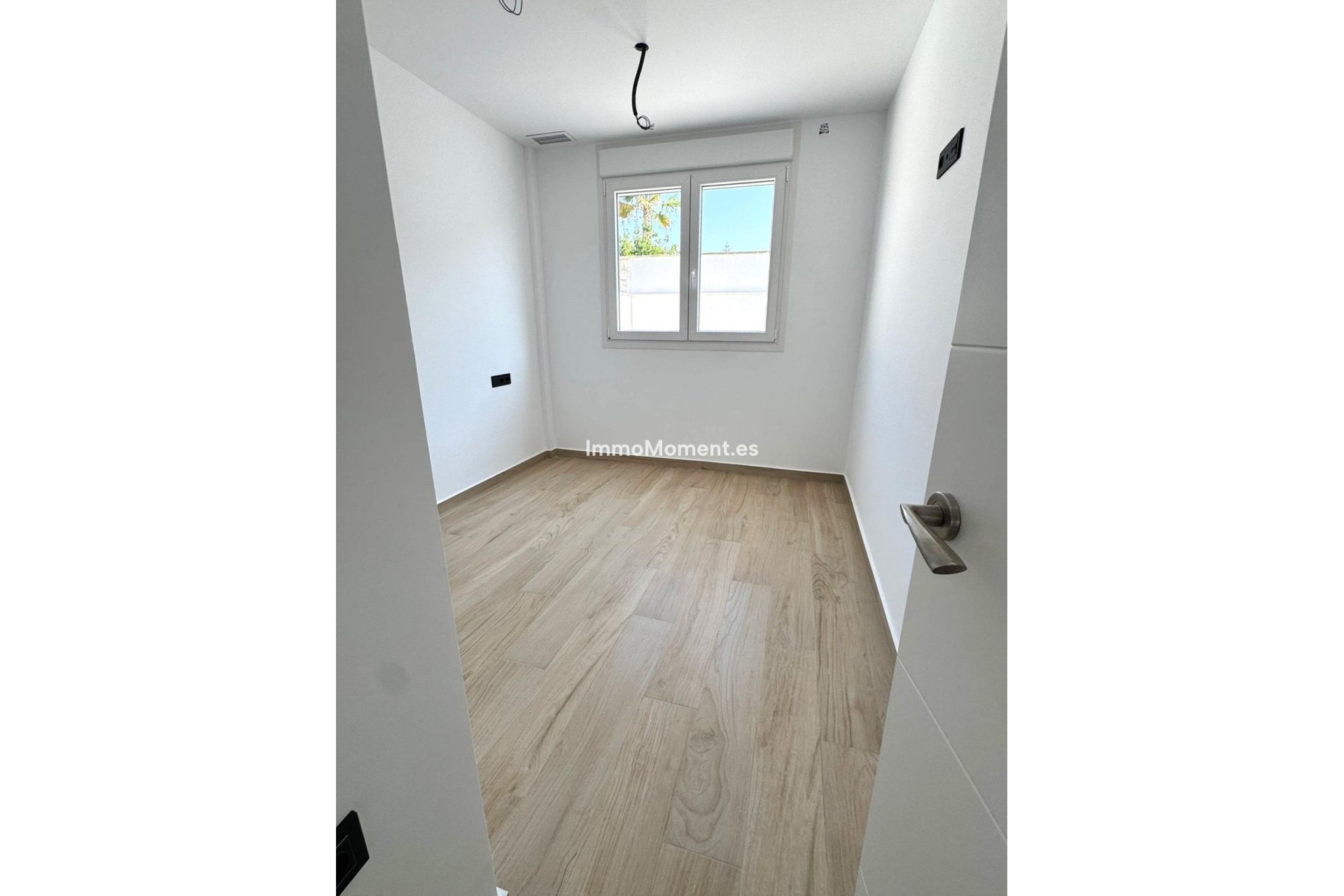 Resale - Detached villa - Torrevieja - Aguas Nuevas