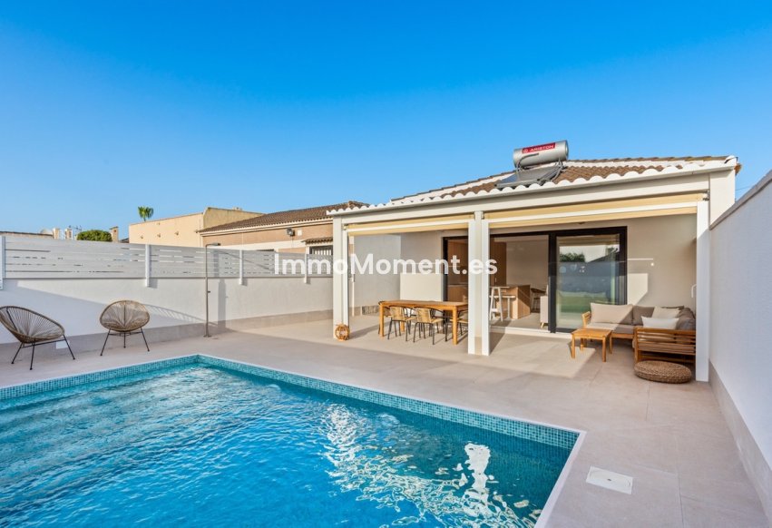 Resale - Detached villa - Torrevieja - El Chaparral