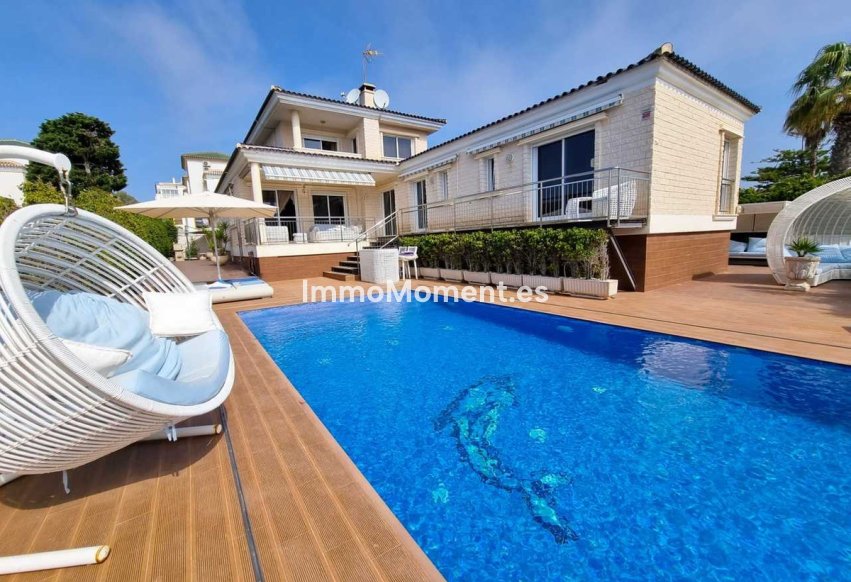 Resale - Detached villa - Torrevieja - La Mata