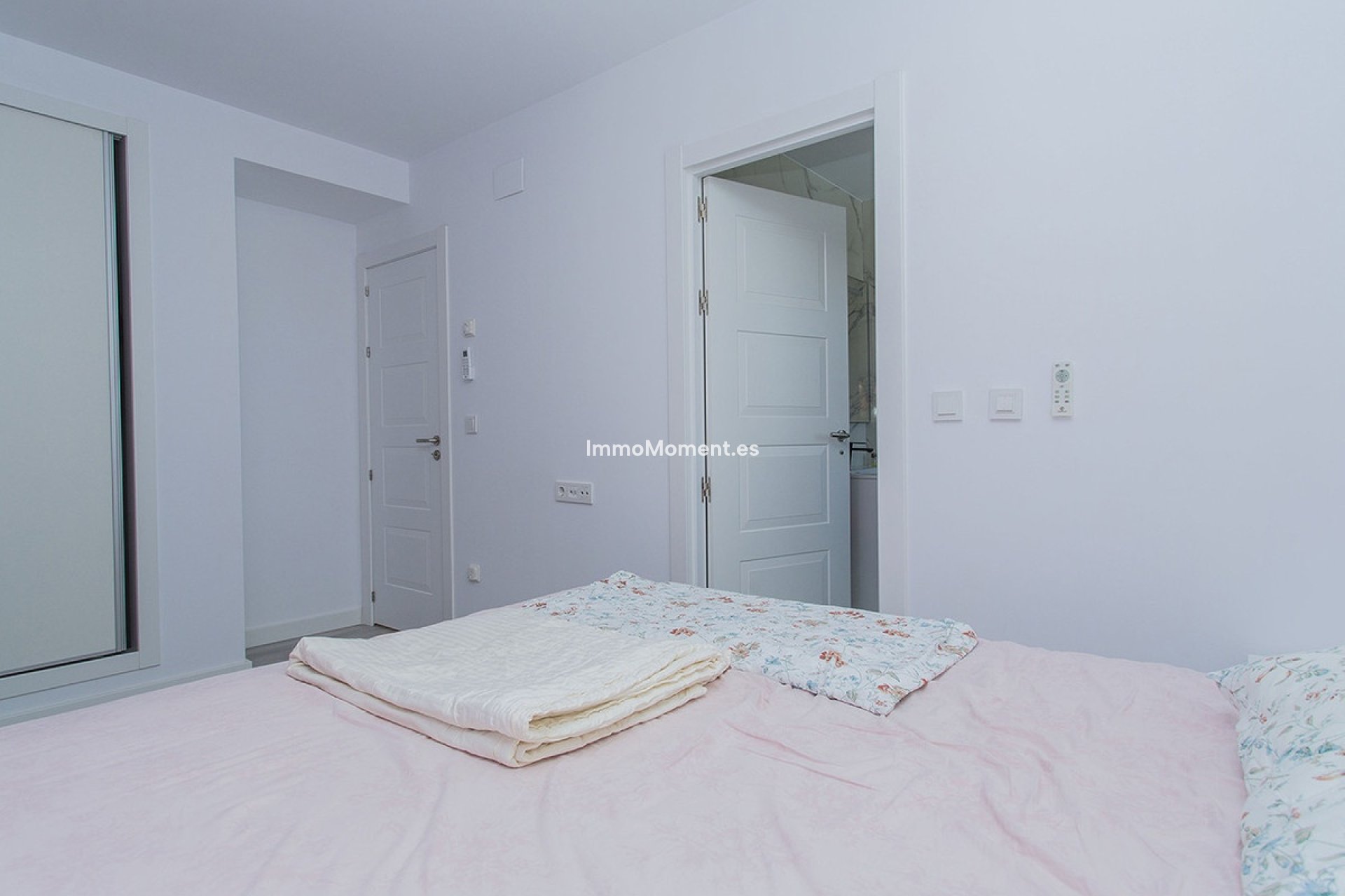 Resale - Detached villa - Torrevieja - La Mata