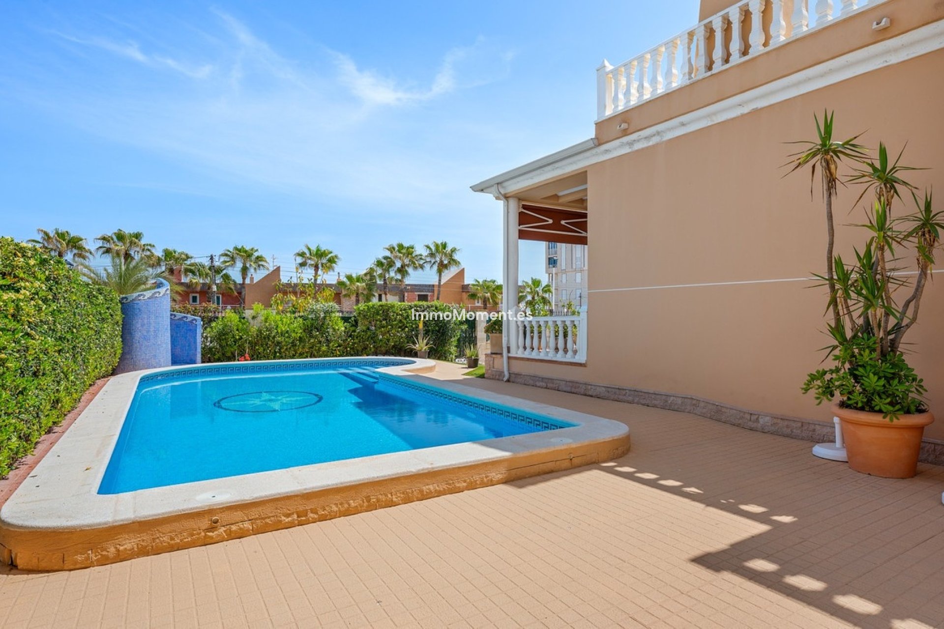 Resale - Detached villa - Torrevieja - La Mata