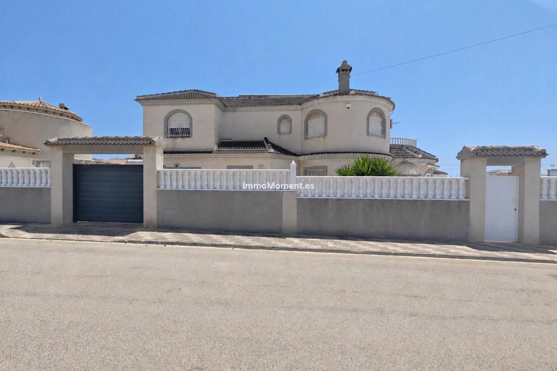 Resale - Detached villa - Torrevieja - La Siesta