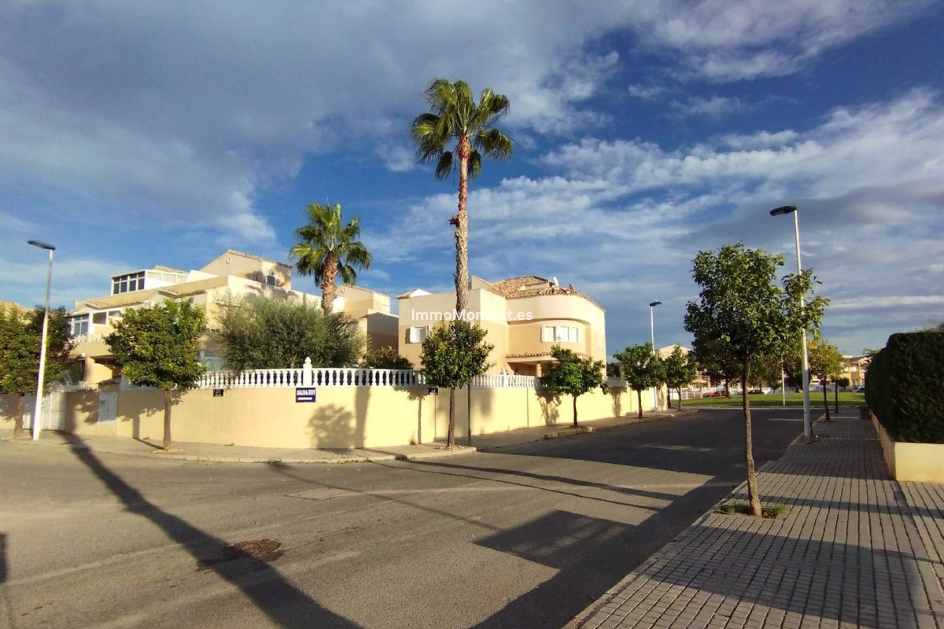 Resale - Detached villa - Torrevieja - La Siesta