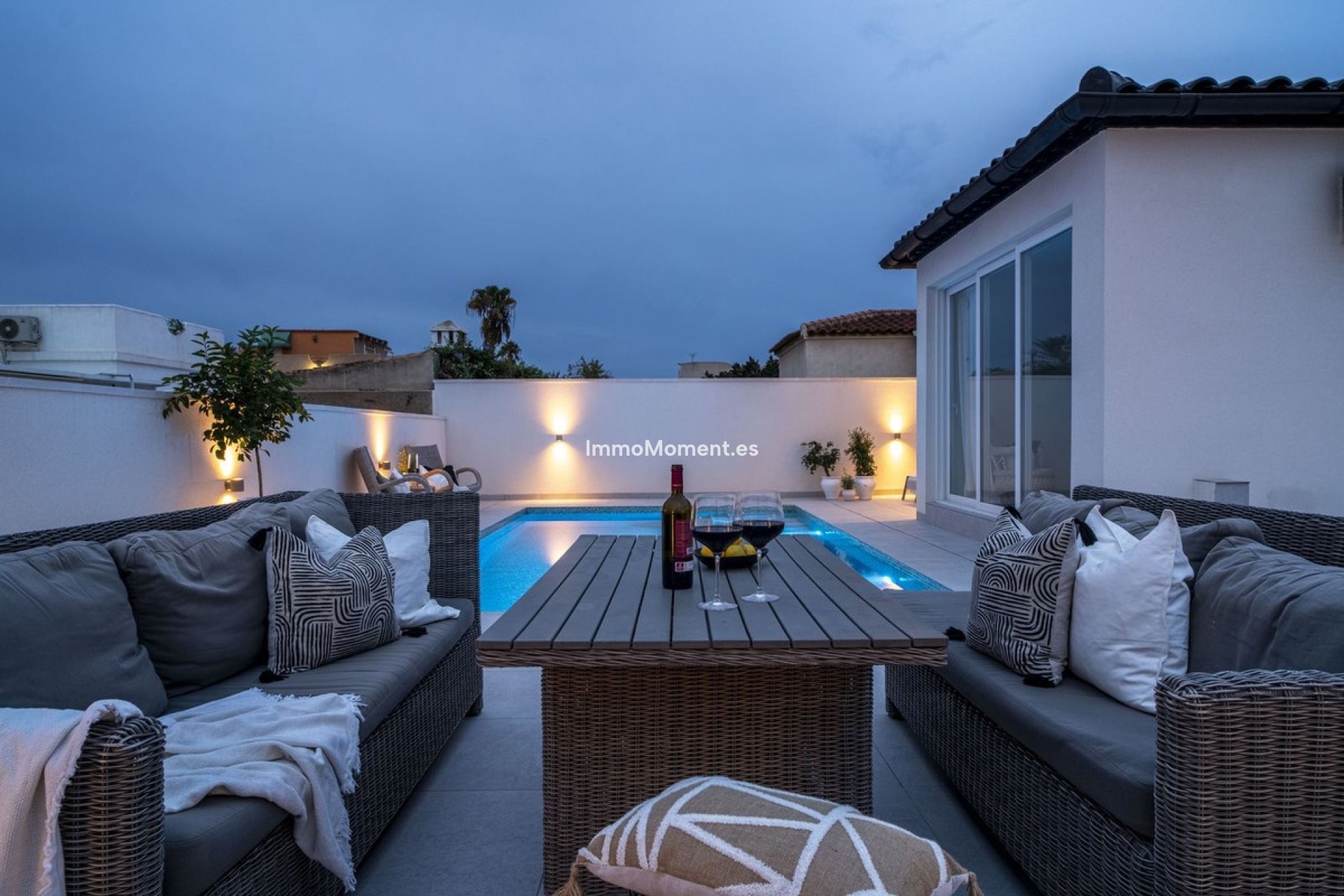 Resale - Detached villa - Torrevieja - La Siesta
