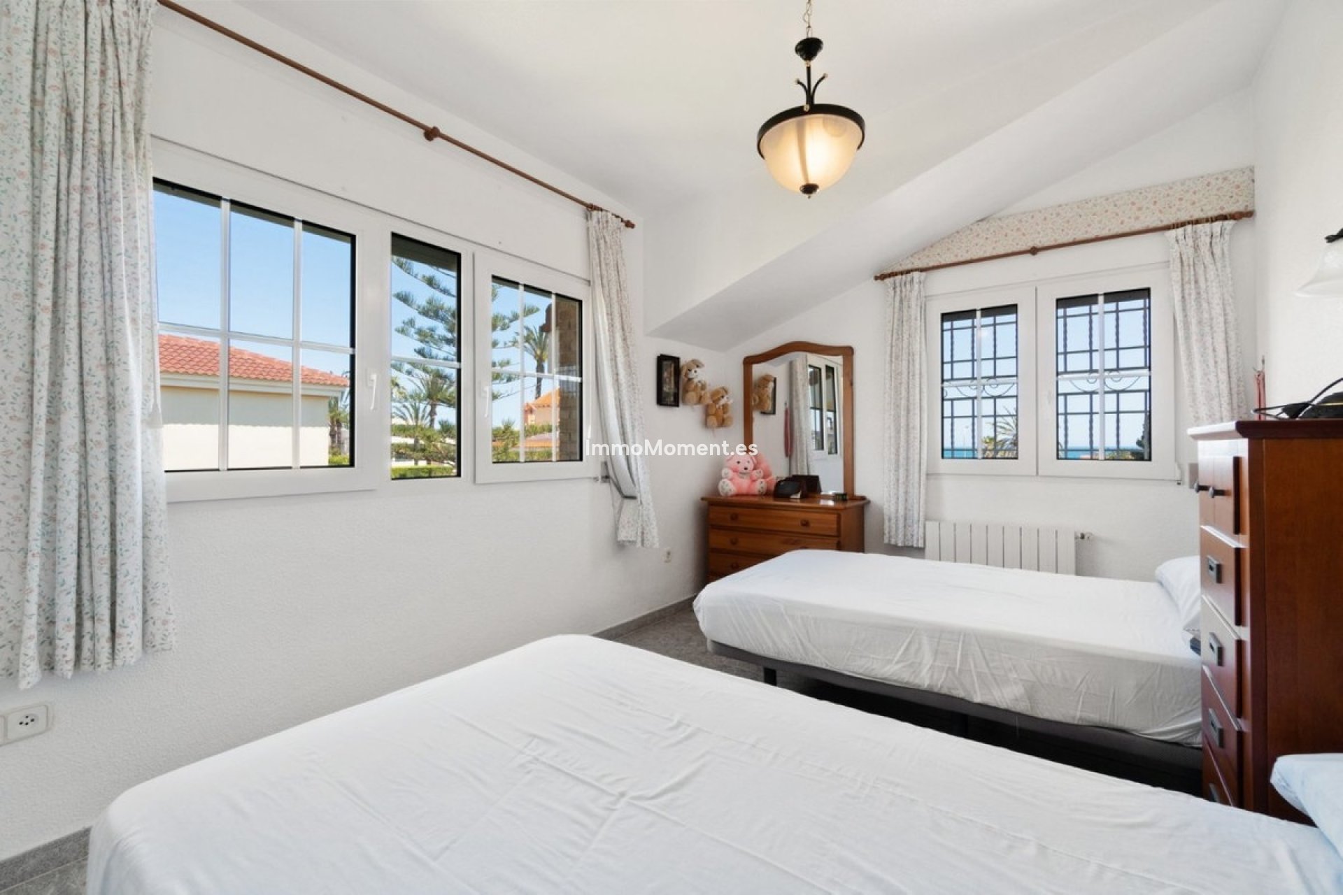 Resale - Detached villa - Torrevieja - La Veleta