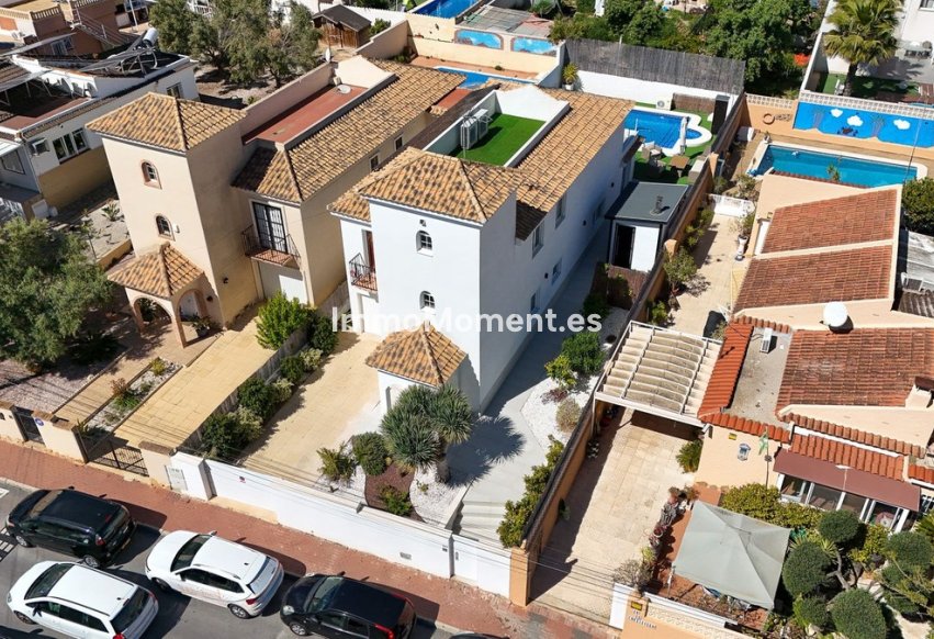 Resale - Detached villa - Torrevieja - Los Balcones - Los Altos del Edén