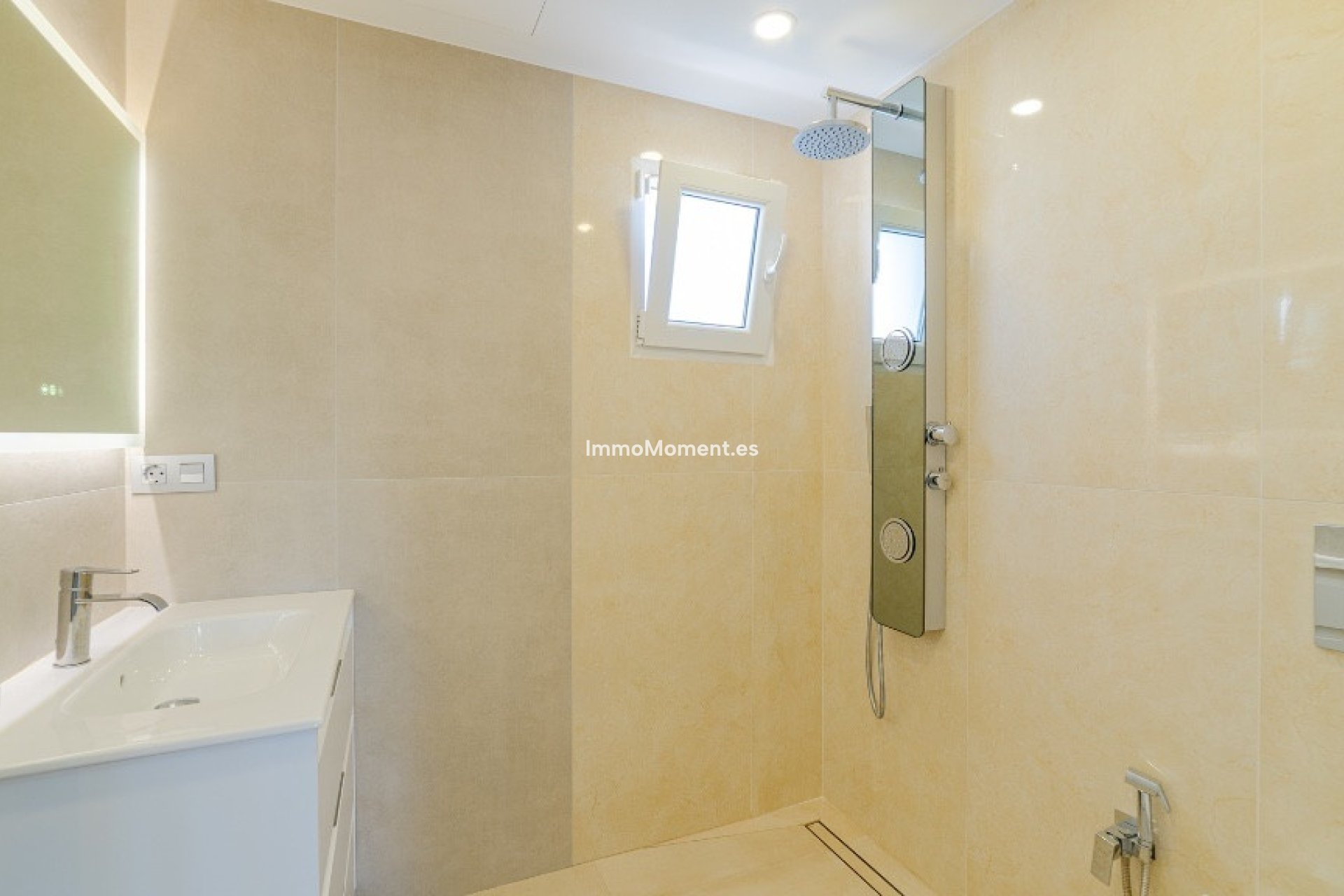 Resale - Detached villa - Torrevieja - Los Balcones - Los Altos del Edén