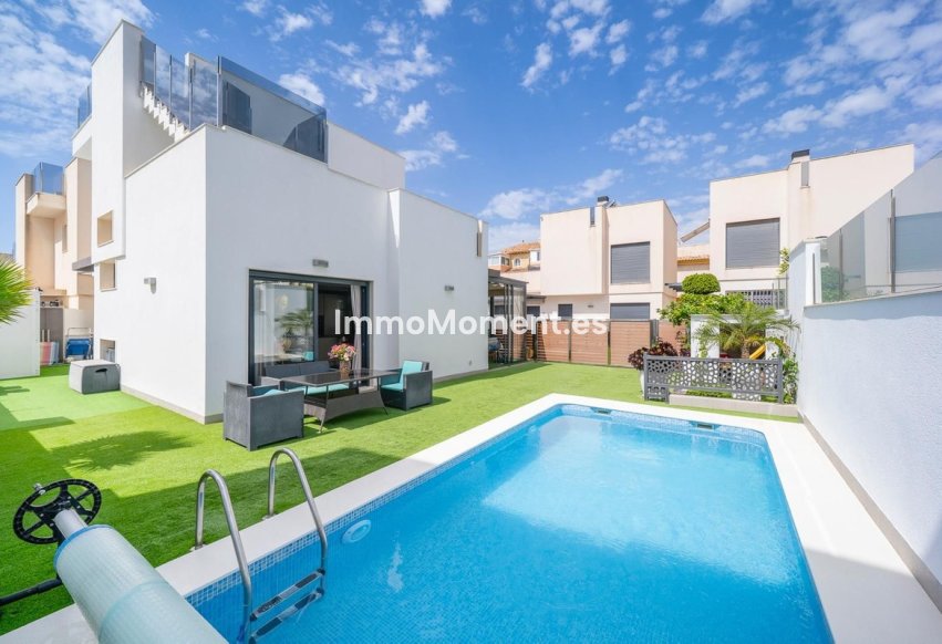 Resale - Detached villa - Torrevieja - Torrevieja Centro