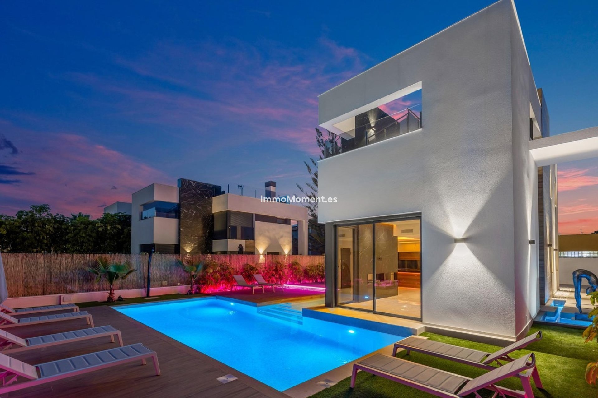 Resale - Detached villa - Torrevieja - Torrevieja Centro