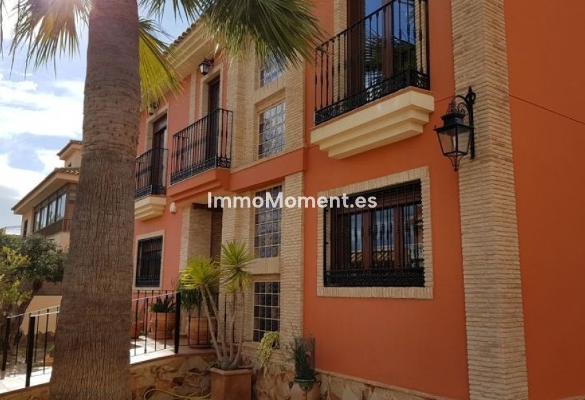 Resale - Detached villa - Torrevieja - Torrevieja Centro
