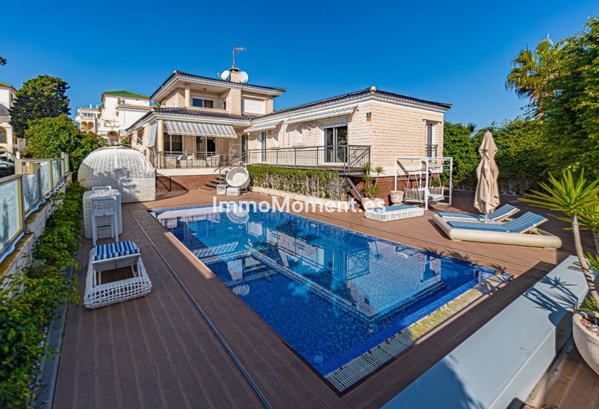 Resale - Detached villa - Torrevieja - Torrevieja Centro