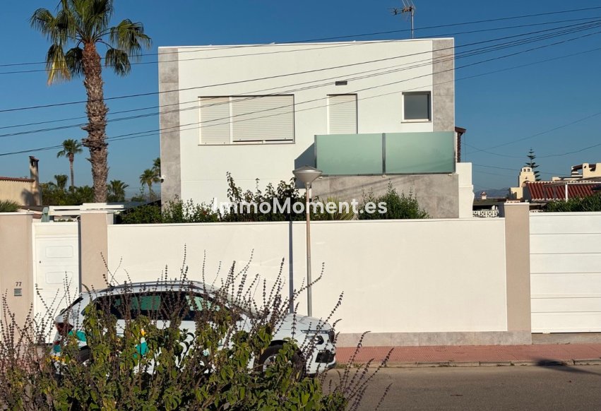 Resale - Detached villa - Torrevieja - Torrevieja Centro
